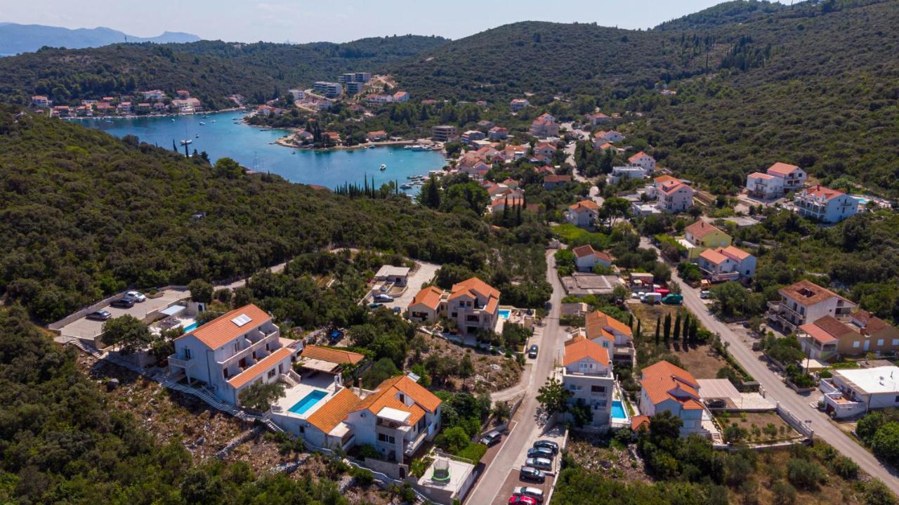 Villa Castello Zrnovo Exterior foto